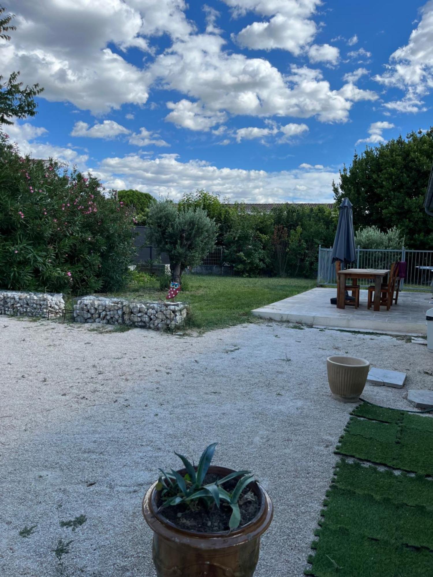 Villa Chaton LʼIsle-sur-la-Sorgue Zewnętrze zdjęcie